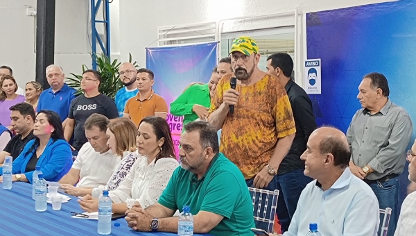 N. Lima anuncia intenção de se candidatar a prefeito e lembra que é formado em administração