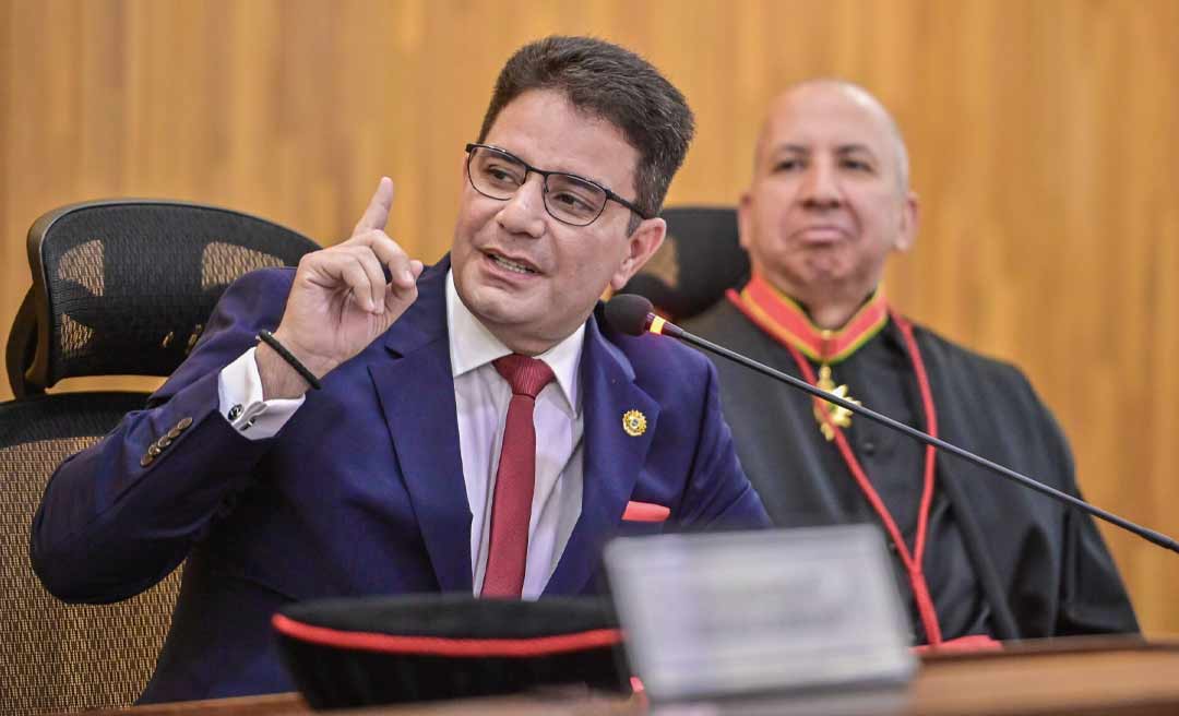 Gladson Cameli participa de cerimônia do Mérito Judiciário do ministro do STJ, Reynaldo Fonseca