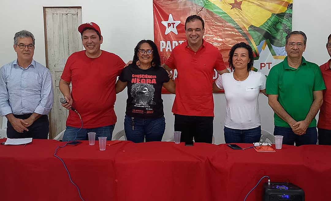 Sem Marcus Alexandre, mas com JV, PT empossa Daniel Zen presidente