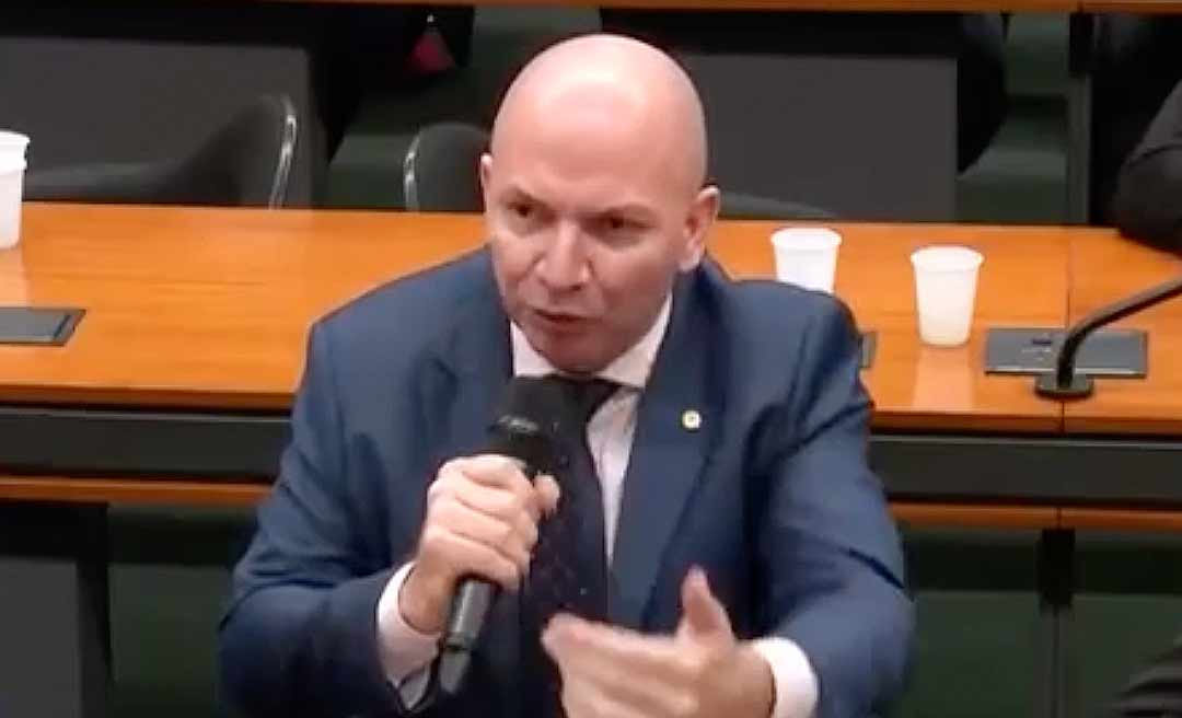 Deputado Gerlen Diniz representa ao MPF e oficia ao DNIT por controle de peso na BR-364