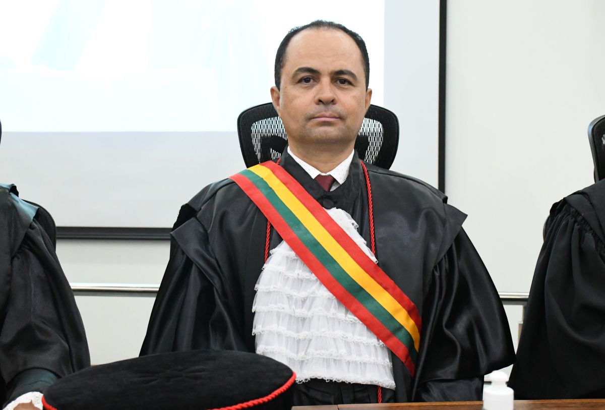 Desembargador Junior Alberto é escolhido como membro do TRE-AC