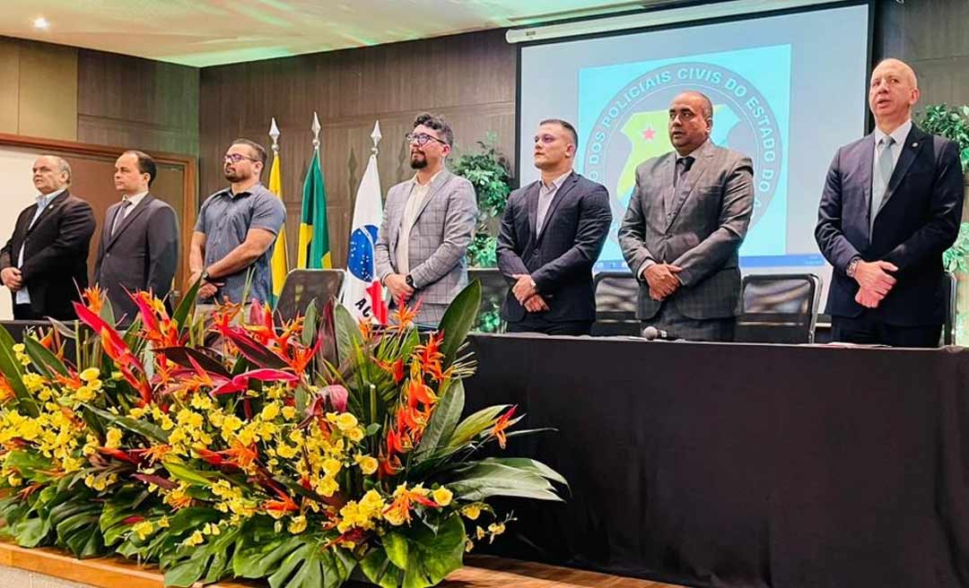 Clodoaldo Rodrigues prestigia posse da nova diretoria do Sindicato dos Policiais Civis