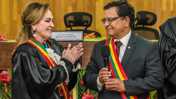 Gonzaga participa da solenidade de aniversário do TJ/AC e recebe honraria do Judiciário