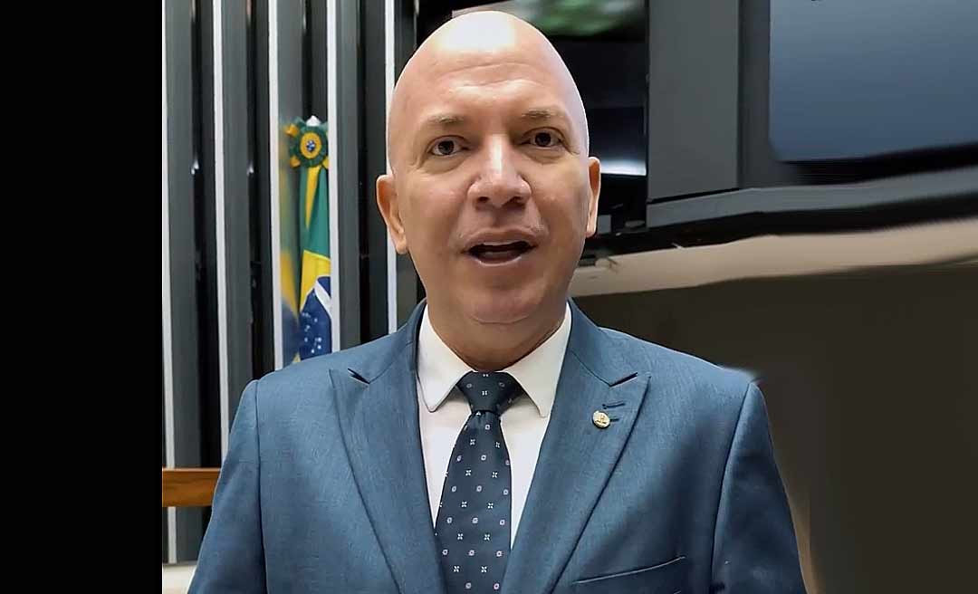 Aprovação de lei que tipifica crimes de discriminação atende "interesse do desgoverno do PT", diz Gerlen Diniz