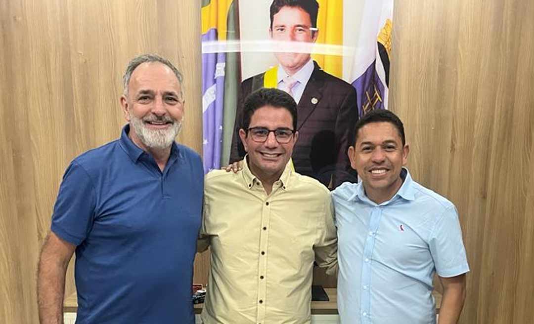 Com a bênção de Cameli, prefeito de Assis Brasil, Jerry Correia, vai se filiar ao PDT