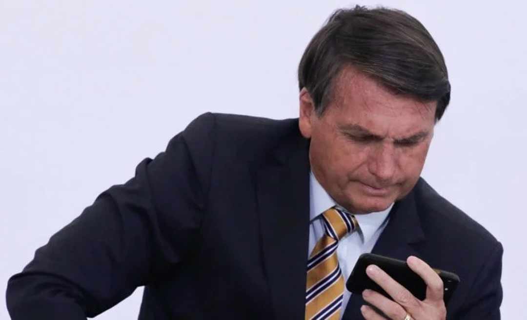 Aliados compartilham Pix de Bolsonaro e pedem doações