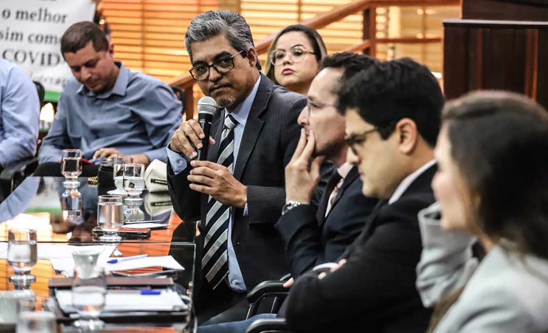 Edvaldo Magalhães sai em defesa dos aprovados do concurso da Saúde que estão no cadastro de reserva: “é preciso fortalecer as carreiras”