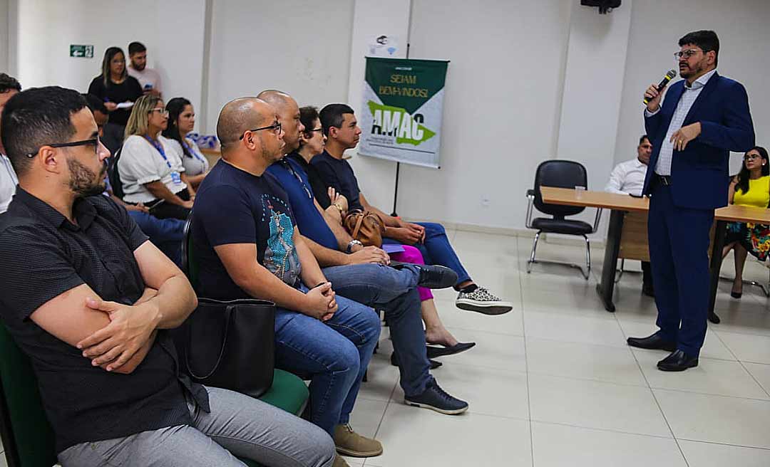 Servidores municipais de recursos humanos participam de encontro para alinhamento de ações de gestão