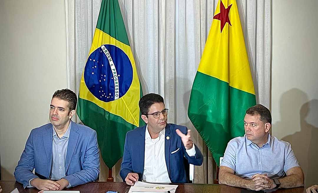 Gladson anuncia antecipação da 1ª parcela do 13º e pagamento de prêmio de valorização a servidores