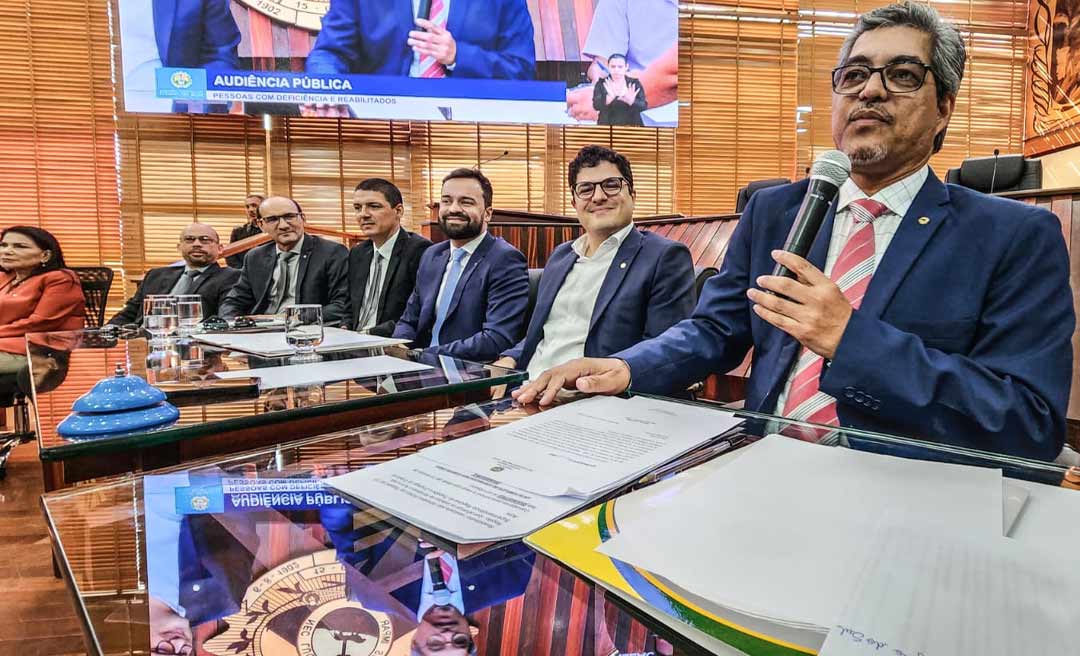 A pedido do deputado Edvaldo Magalhães, Assembleia discute inclusão da pessoa com deficiência no mercado de trabalho