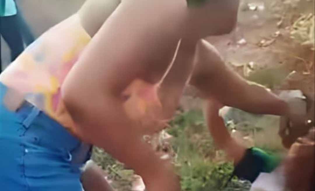 Após suspeitar de traição, jovem agride estudante em porta de escola no interior do Acre