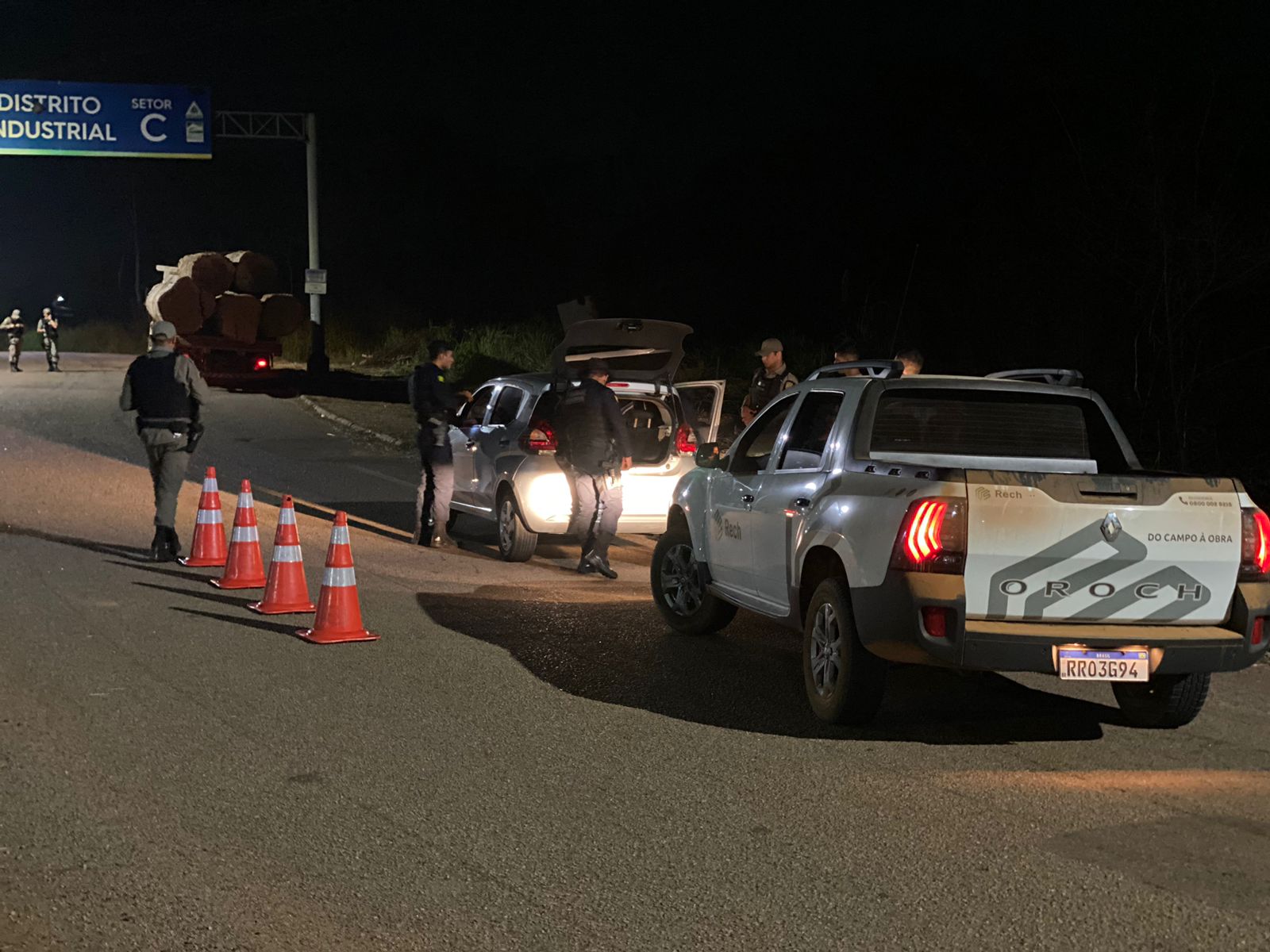 Polícia Militar do Acre reforça policiamento nas ruas durante rebelião em presídio