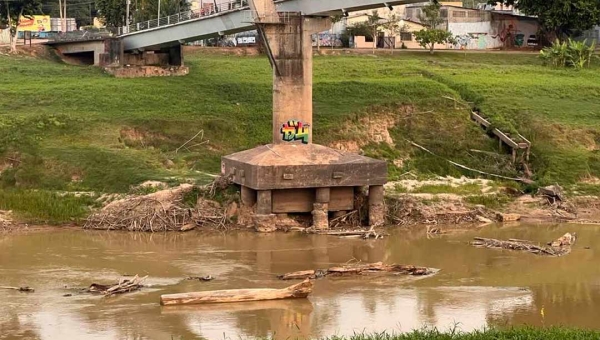 Nível do Rio Acre continua baixando na Capital; Defesa Civil alerta sobre estiagem severa