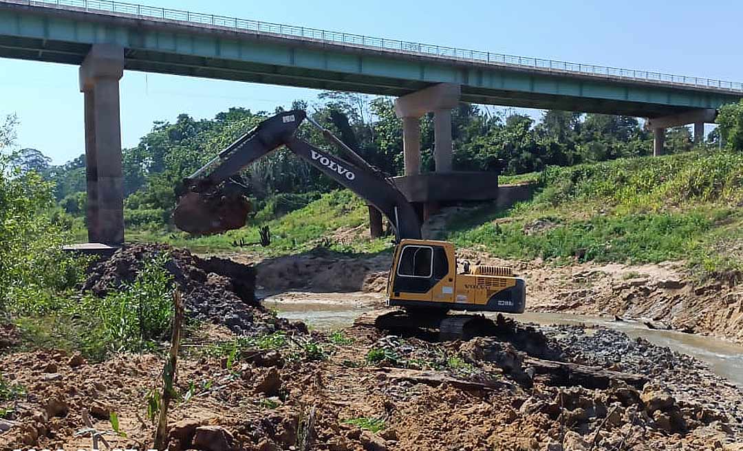 Problemas no solo causam interdição parcial de ponte sobre o Rio Caeté