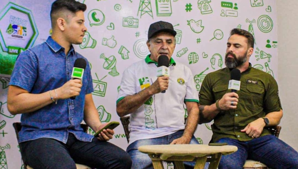 Em live, Bestene agradece o apoio de Gladson e fala dos avanços e investimentos em saneamento básico no Acre