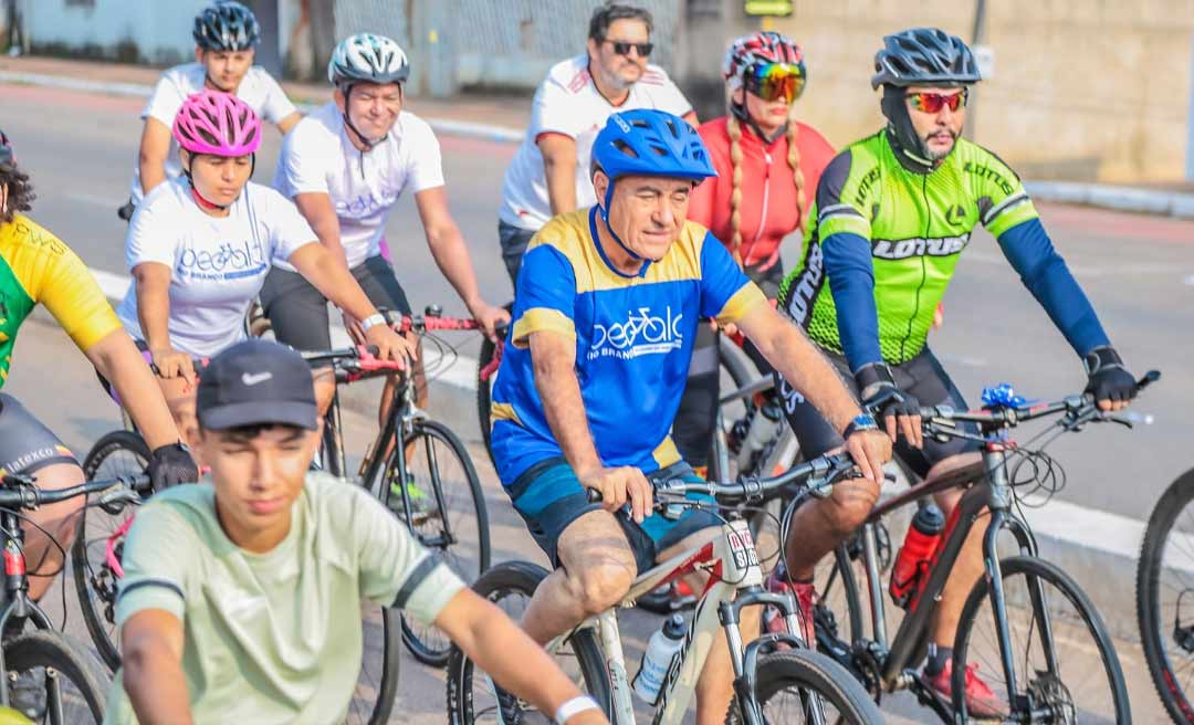 1ª edição do Pedala Rio Branco é realizada na capital