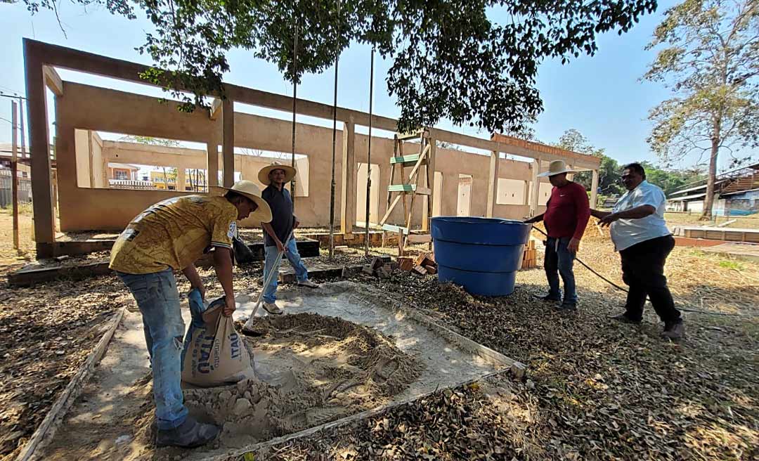 Prefeitura de Senador Guiomard retoma obras da Escola Lupicínio Alexandre