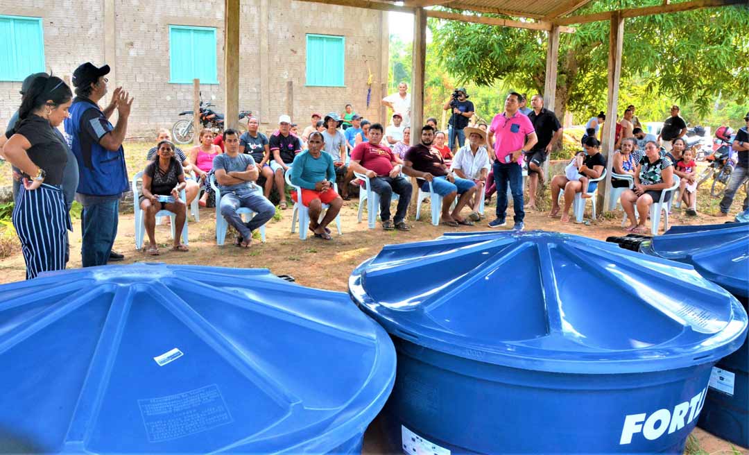 Prefeitura de Rio Branco faz mais uma entrega de kits hortas para os produtores rurais