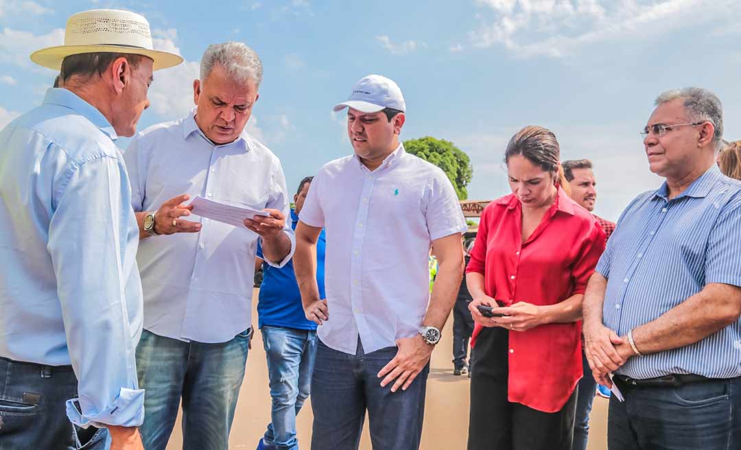 Ex-aliados, Bocalom e Petecão se reencontraram em entrega de maquinários e inauguração de usina