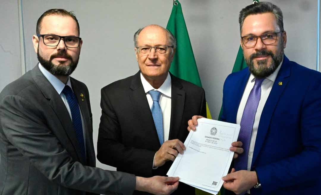 Alan Rick entrega pedido de socorro a pecuaristas para presidente em exercício Geraldo Alckmin