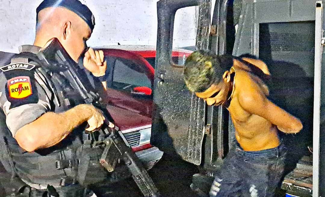 Traficante é preso pela Rotam ao pegar droga escondida no Beco do Gil