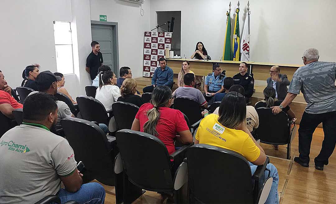 Poder Judiciário, MPAC, Forças de Segurança Pública e Moradores de Brasileia se reúnem para discutir segurança na fronteira