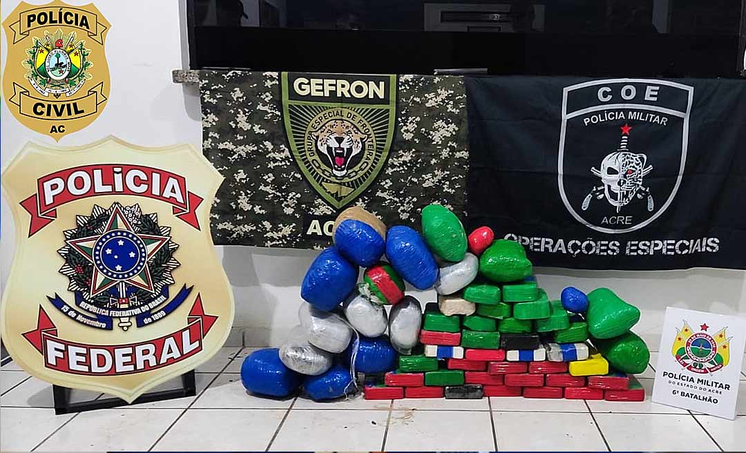 Polícia Federal prende barqueiro em flagrante quando transportava 54 quilos de drogas no Rio Juruá