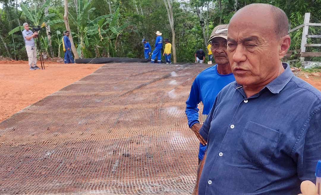 Bocalom vistoria obras no desbarrancamento na Joaquim Macedo