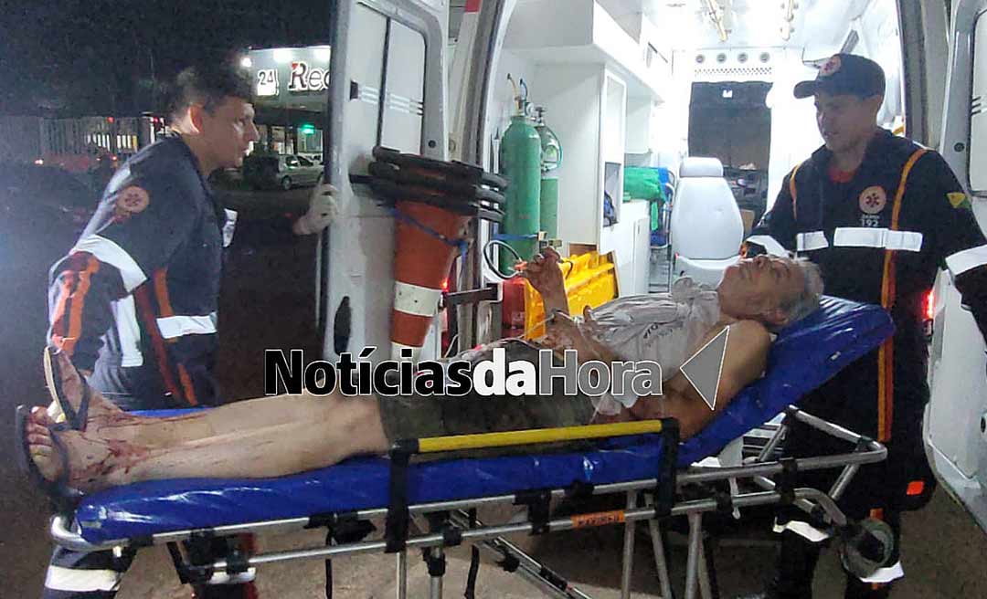 Em assalto, idoso é esfaqueado no portão de casa no Segundo Distrito da capital