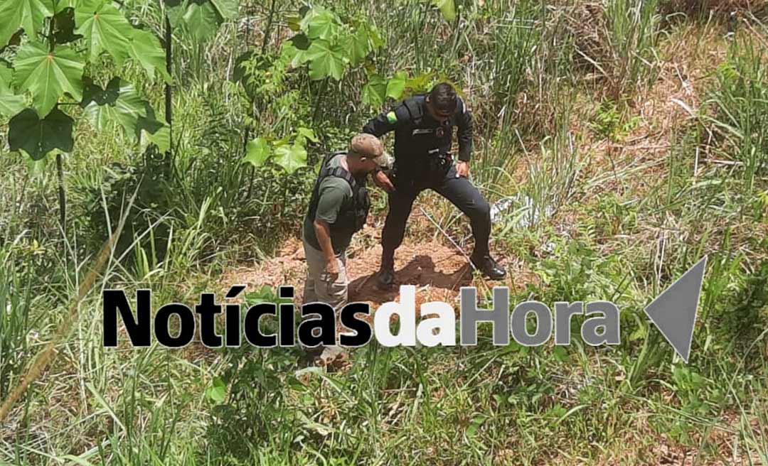 No Quinari, mulher é estuprada e enterrada de cabeça para baixo