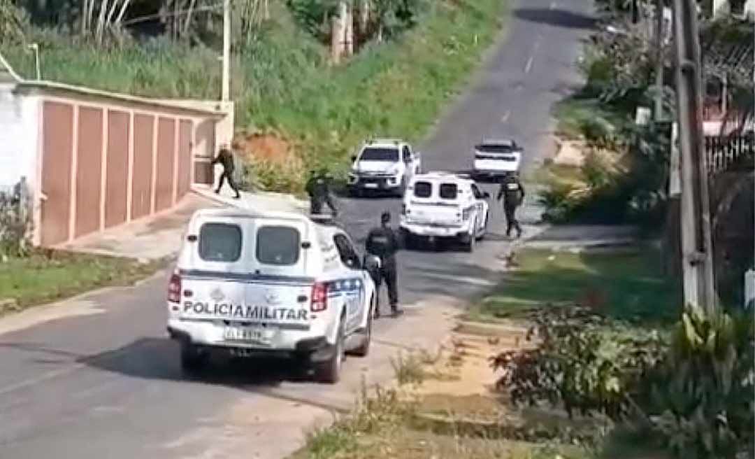 Criminosos armados invadem residência na tentativa de assaltar aposentado em Cruzeiro do Sul