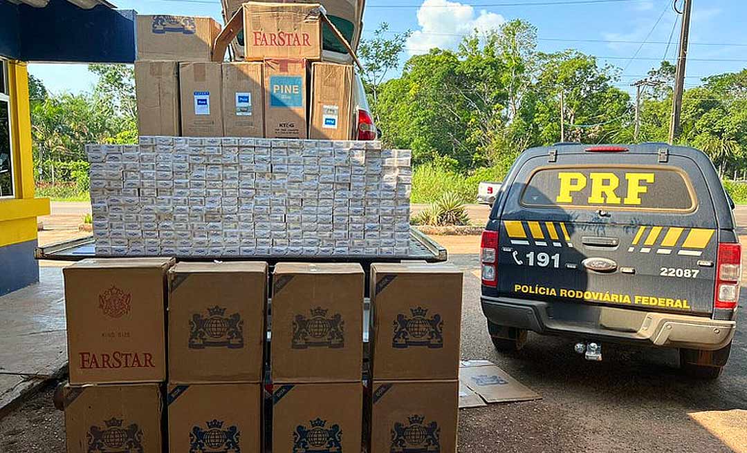 PRF apreende adolescente dirigindo veículo com 12 mil maços de cigarros contrabandeados