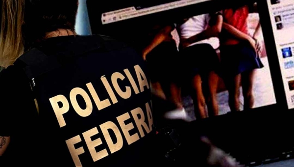 PF prende mulher acusada de produzir e vender conteúdo pornográfico envolvendo crianças e adolescentes