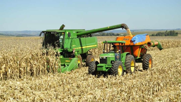 Produção de milho e soja cai no governo Jorge, tem salto positivo na gestão Tião Viana e é ampliada com ‘agronegócio’ de Cameli, mostra Ipea