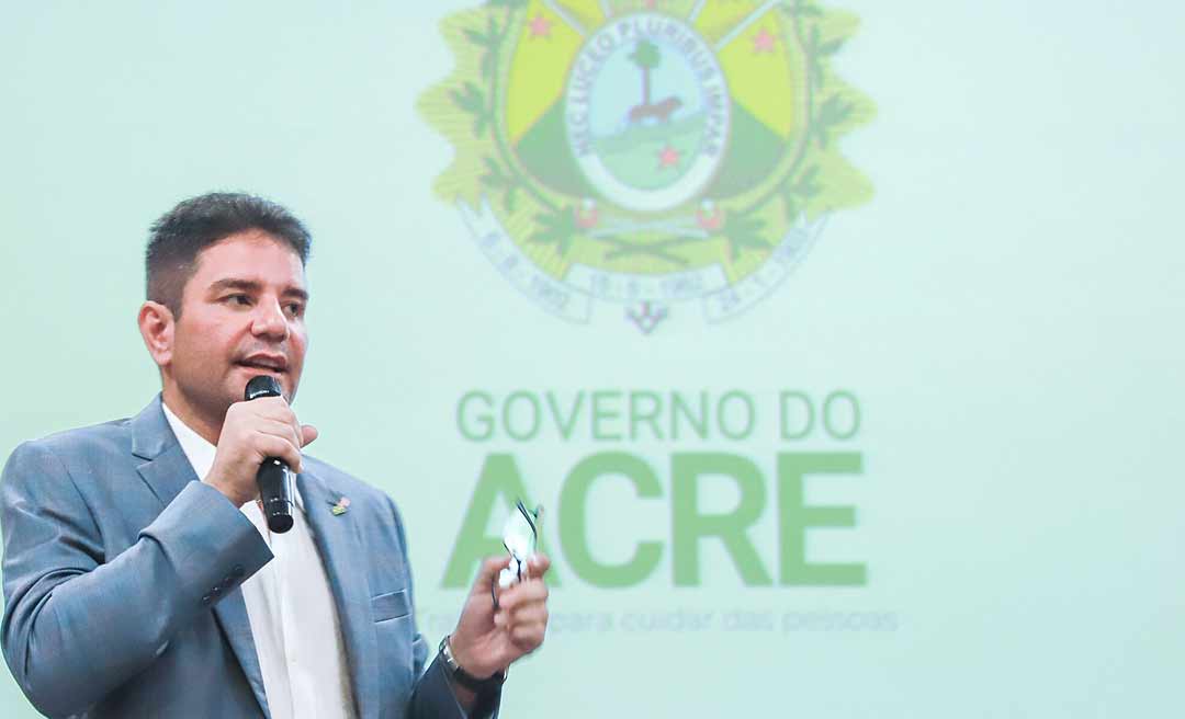 Gladson anuncia convocação de 446 profissionais de saúde do cadastro de reserva do último concurso da Sesacre