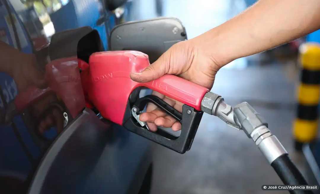 Petrobras anuncia redução de R$ 0,30 no preço do diesel para distribuidoras