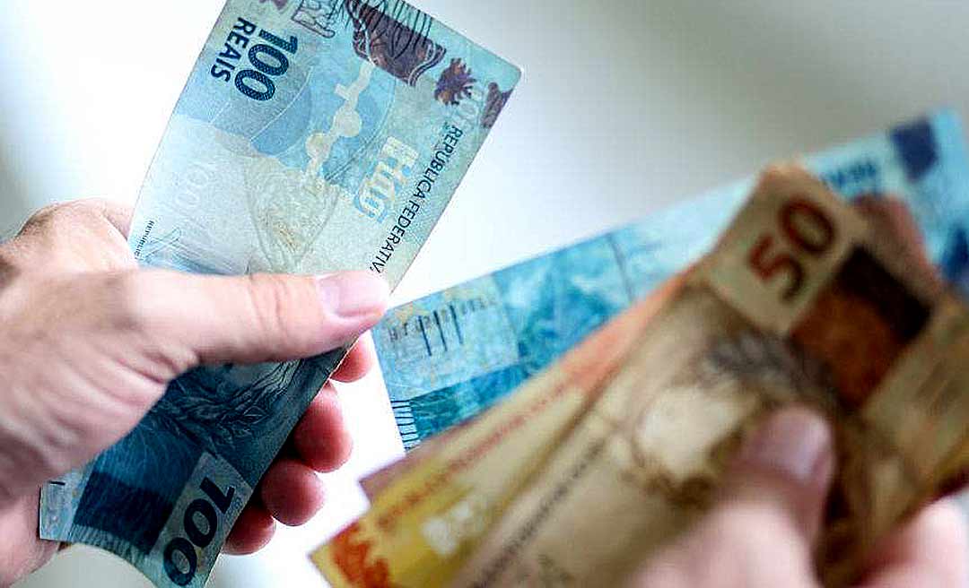 Salário mínimo será de R$ 1.412 em 2024; entenda o que muda e como o valor foi calculado