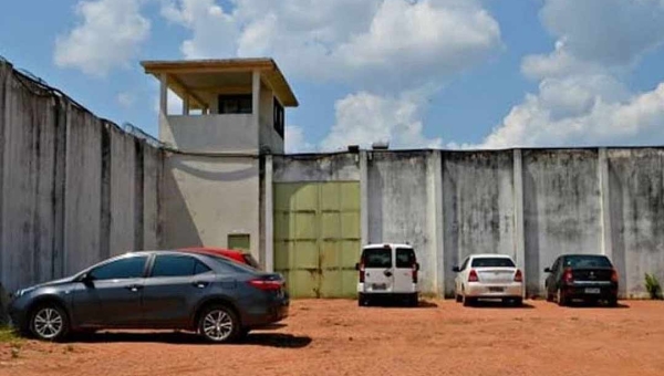 Família de adolescente internado agride e ameaça equipe do Centro Socioeducativo Aquiry