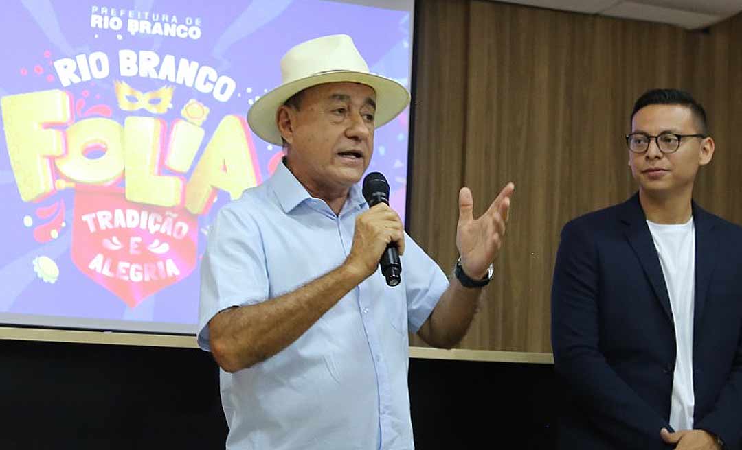 Bocalom avalia estender horário de encerramento da quina carnavalesca para as 5h da matina