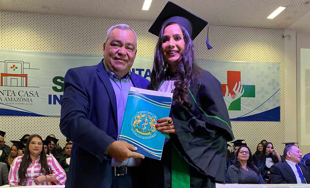 Mazinho Serafim participa de entrega de certificado para internos da Santa Casa