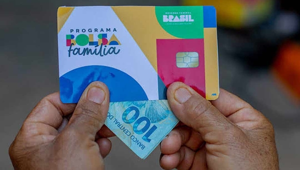 Bolsa Família: pagamentos seguem para beneficiários com NIS terminado em 3