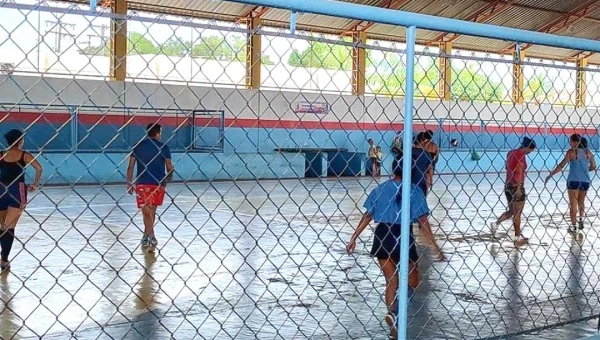 Localizado no Platô do Piquiá, Ginásio Elson Melo está há três anos sem práticas esportivas durante a noite; saiba a razão