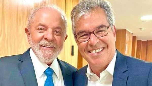 Jorge Viana se reúne com Lula no Palácio do Planalto e discute sobre comércio exterior