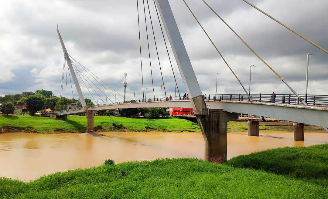 Tempo segue encoberto com previsão de chuva em todo Acre, alerta Inmet