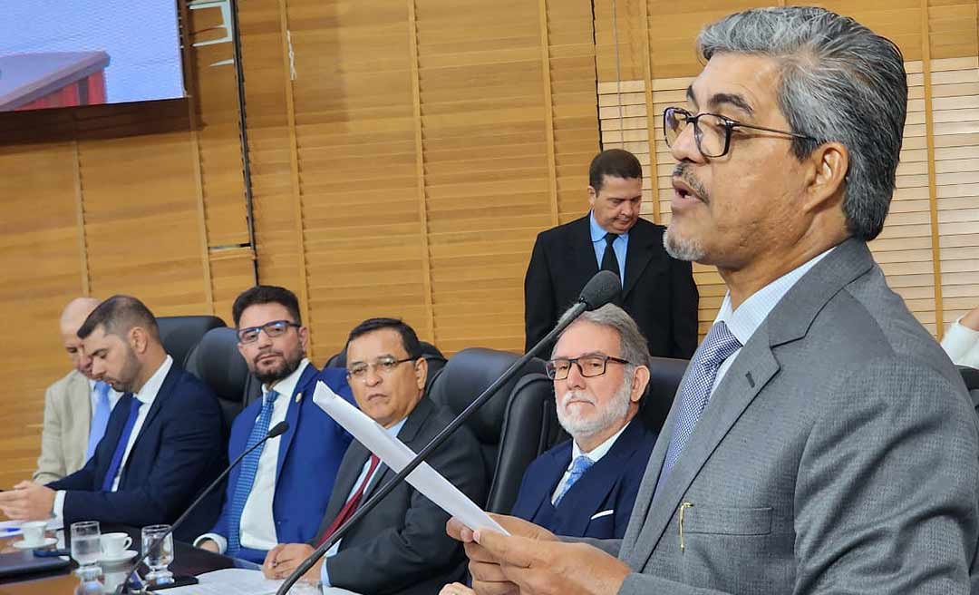 “Governo executou menos de 20%. A indústria que mais cresceu foi a da carona”, diz Edvaldo após Gladson citar avanços no Acre