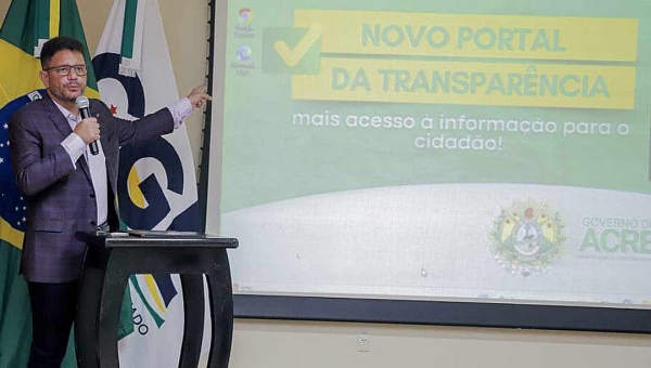 Em solenidade na Biblioteca Pública, Gladson lança novo Portal de Transparência e fala em “garantir a confiança da população”