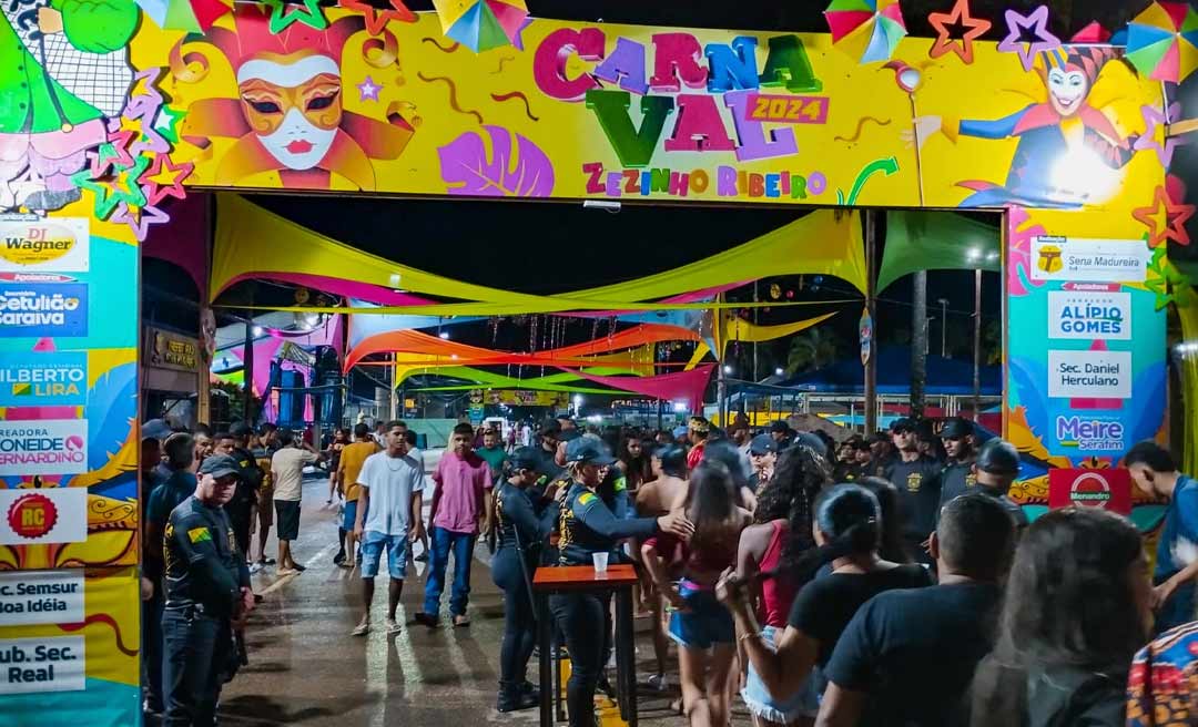 Com chave de ouro: Prefeitura de Sena encerra a última noite do Carnaval de Rua Zezinho Ribeiro 2024