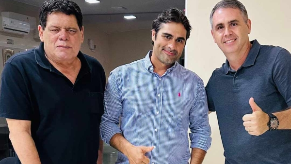 Lideranças do MDB fazem convite oficial para que Moisés Moreira seja candidato a prefeito do Quinari pela sigla