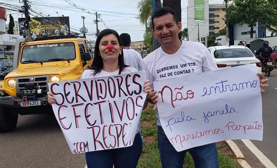 Servidores do TCE vão para a Avenida Ceará protestar contra iniciativa de Ribamar Trindade e questionam deputados: “É justo, Aleac?”