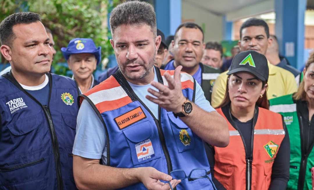 Cheia do rio Acre: em Epitaciolândia e Brasileia, Gladson visita abrigos e assegura assistência